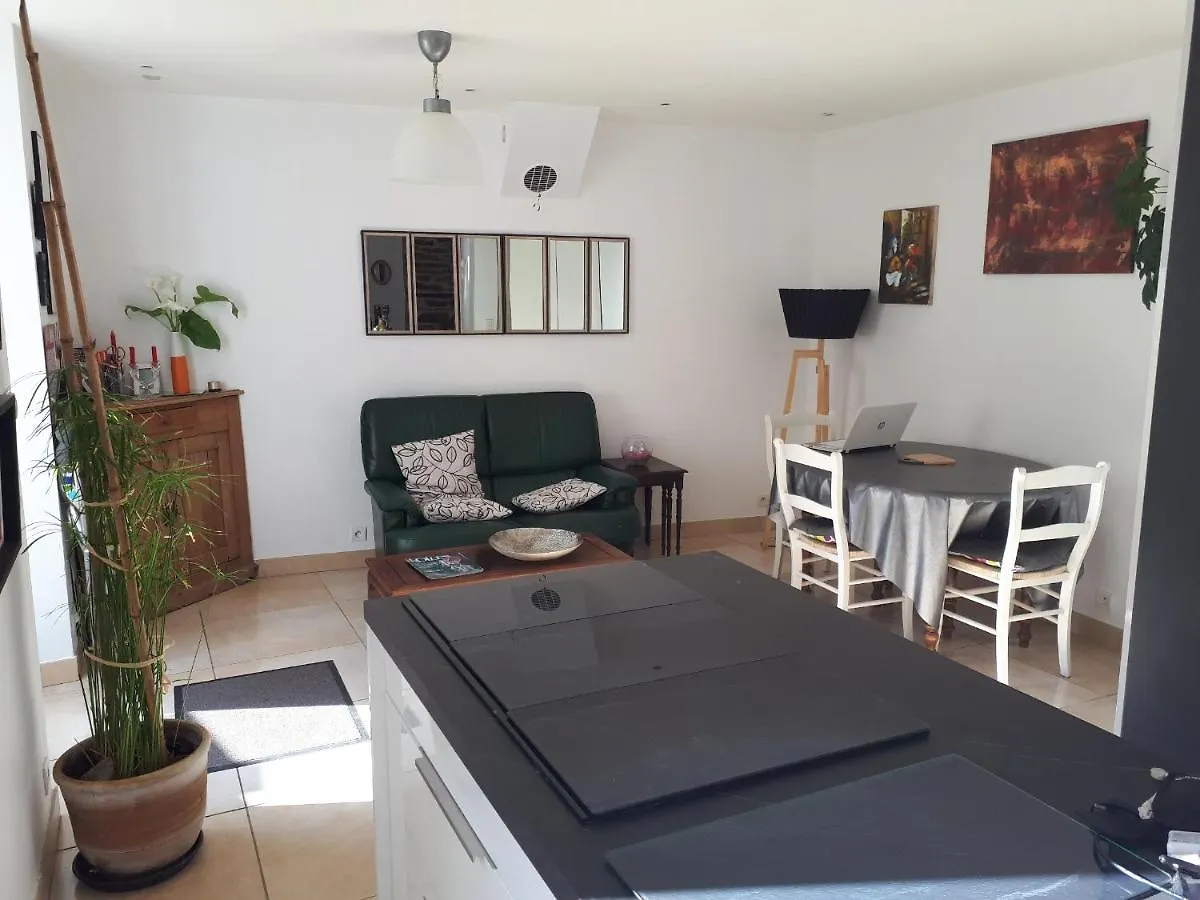 Maison Tres Calme Plein Centre Ville Jardin Moëlan-sur-Mer 0*,  フランス